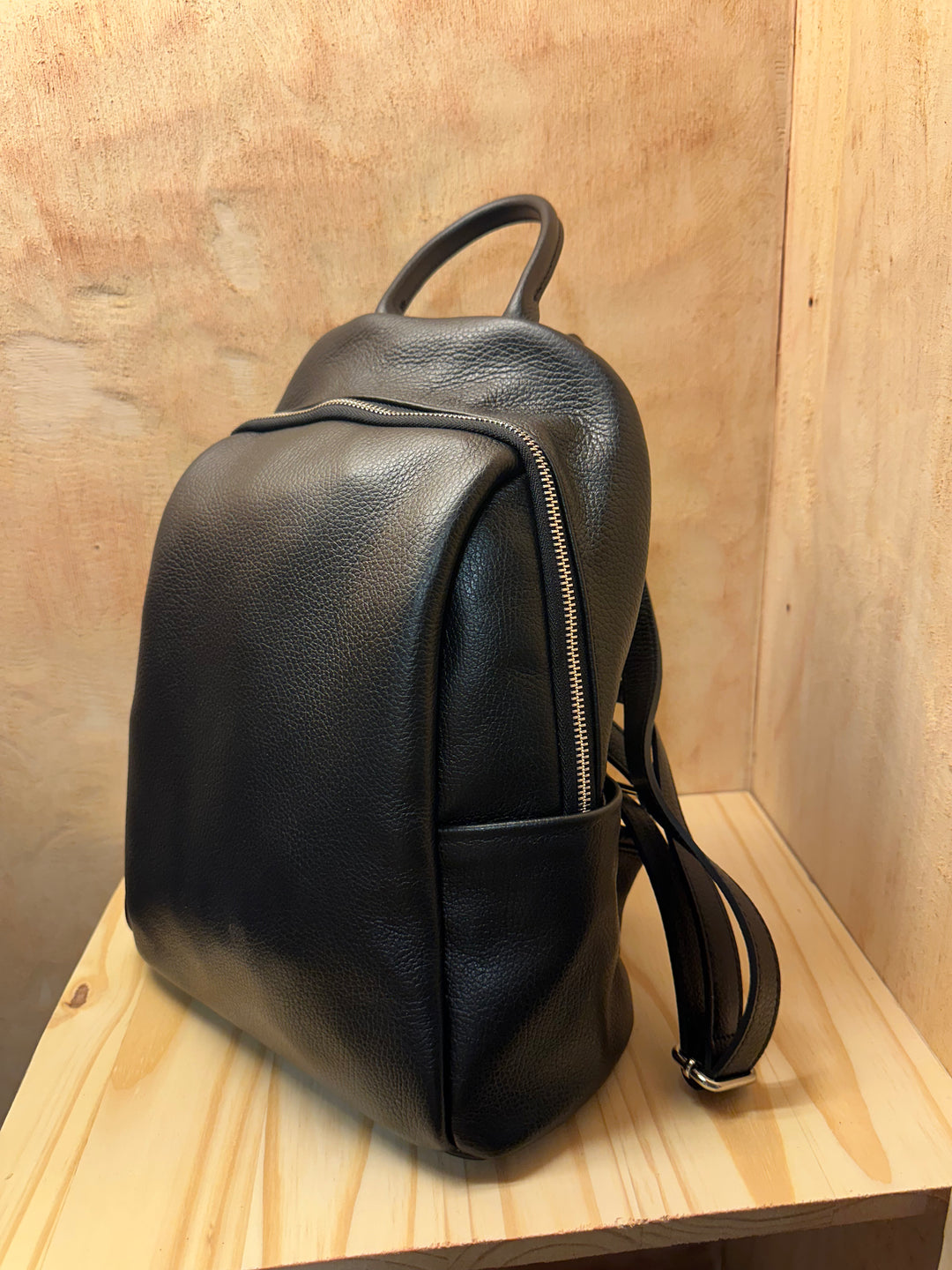 backpack voyager leather RoyaltyM The Royal Voyager Backpack
